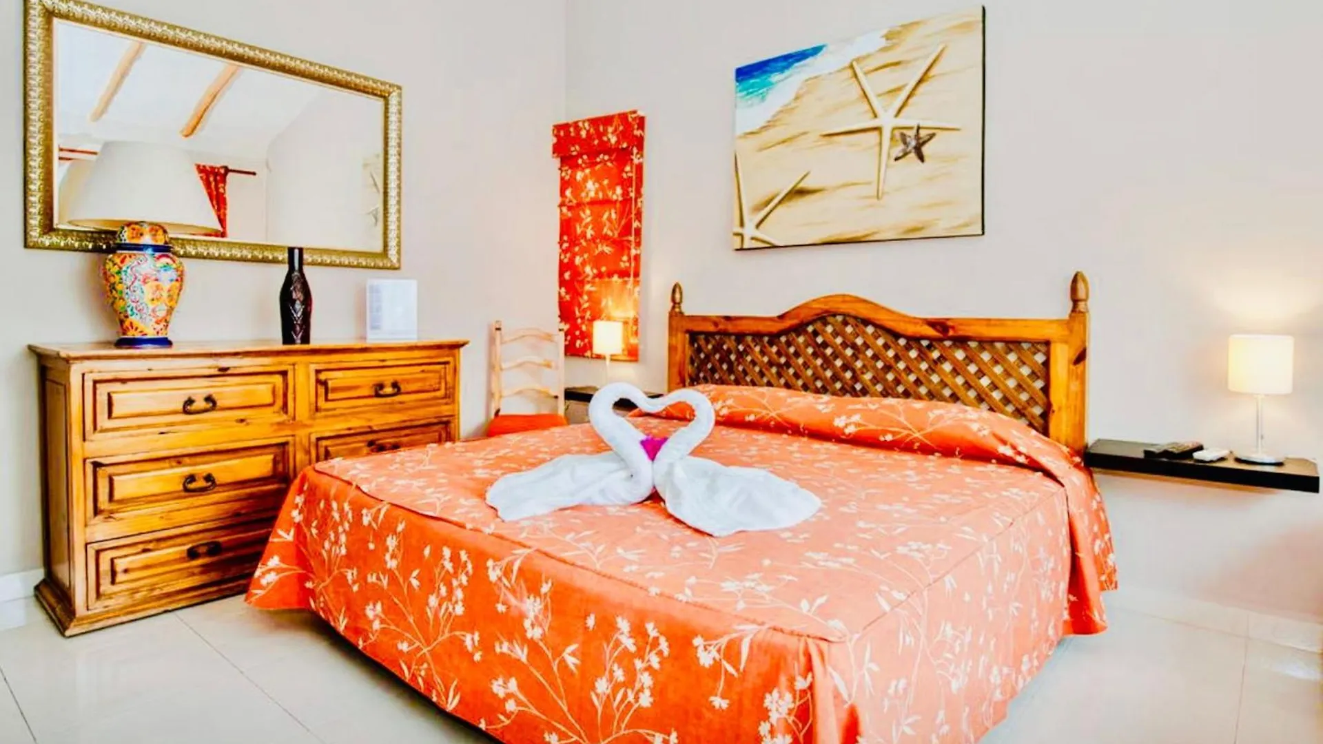 Executive Comfort Room With Swimming Pool Air Conditioning And Parking Πλάγια Ντελ Κάρμεν Πανσιόν