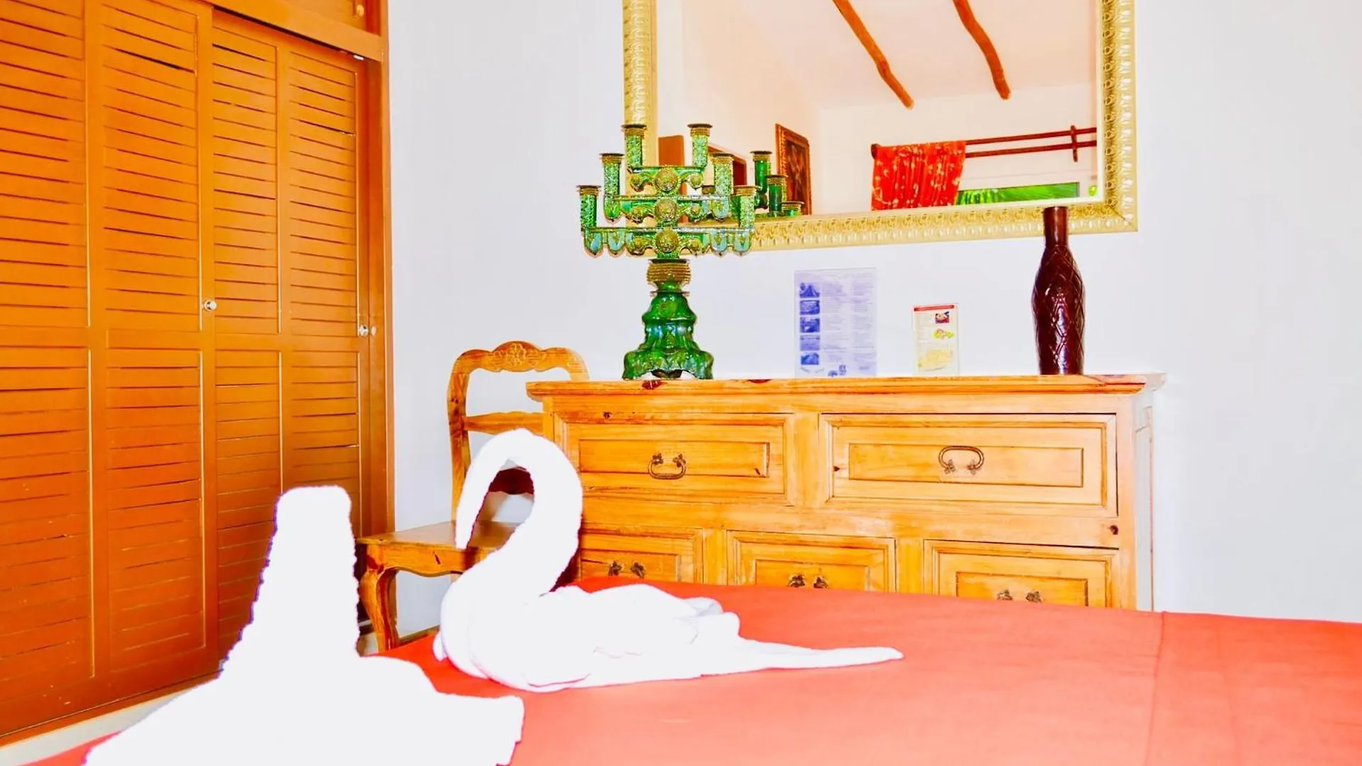 Πανσιόν Executive Comfort Room With Swimming Pool Air Conditioning And Parking Πλάγια Ντελ Κάρμεν