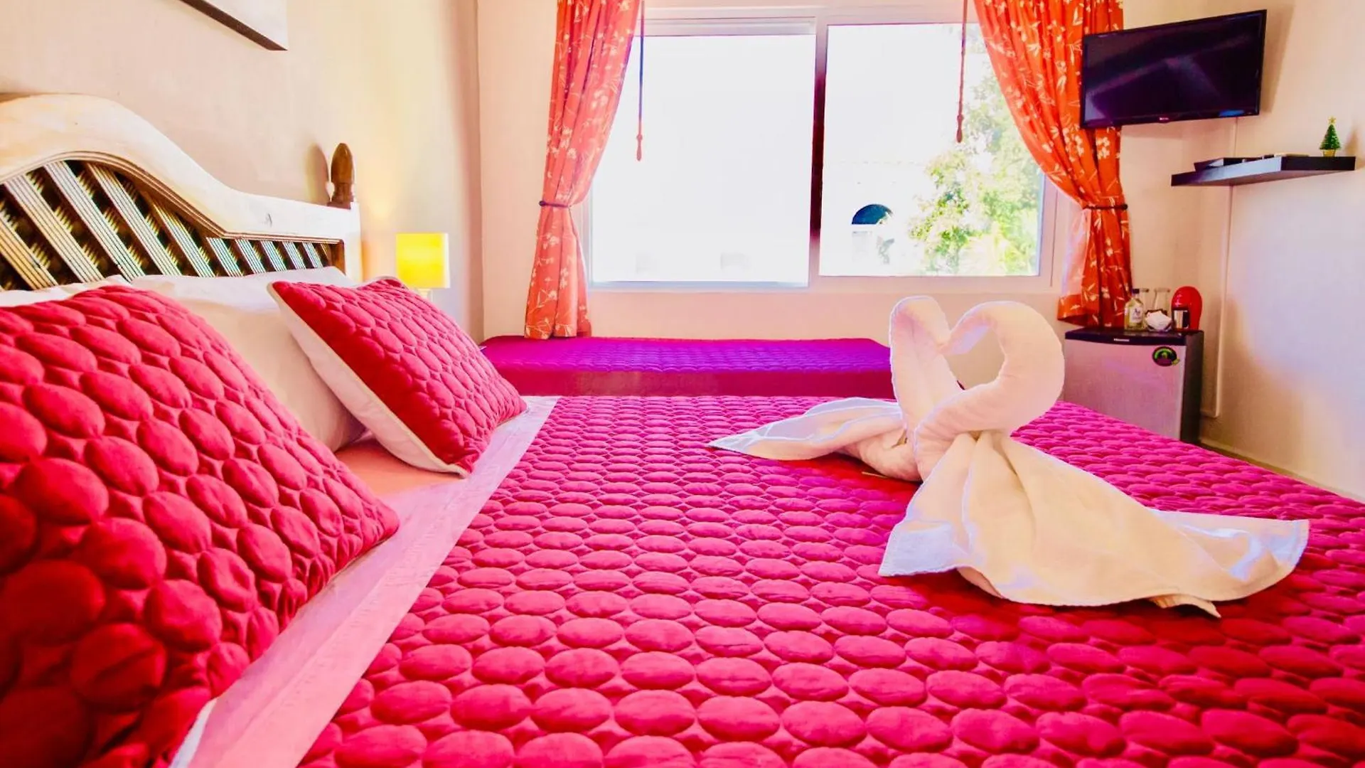 בית הארחה פלאייה דל כרמן Executive Comfort Room With Swimming Pool Air Conditioning And Parking