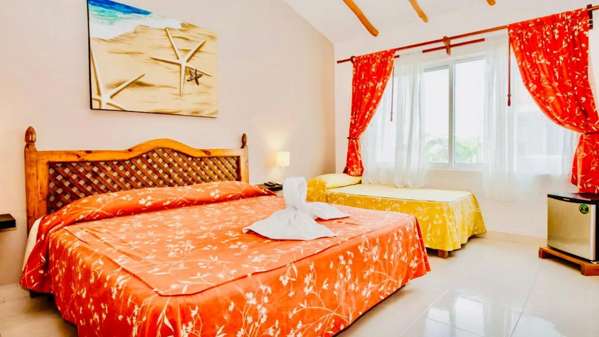 פלאייה דל כרמן Executive Comfort Room With Swimming Pool Air Conditioning And Parking פלאייה דל כרמן